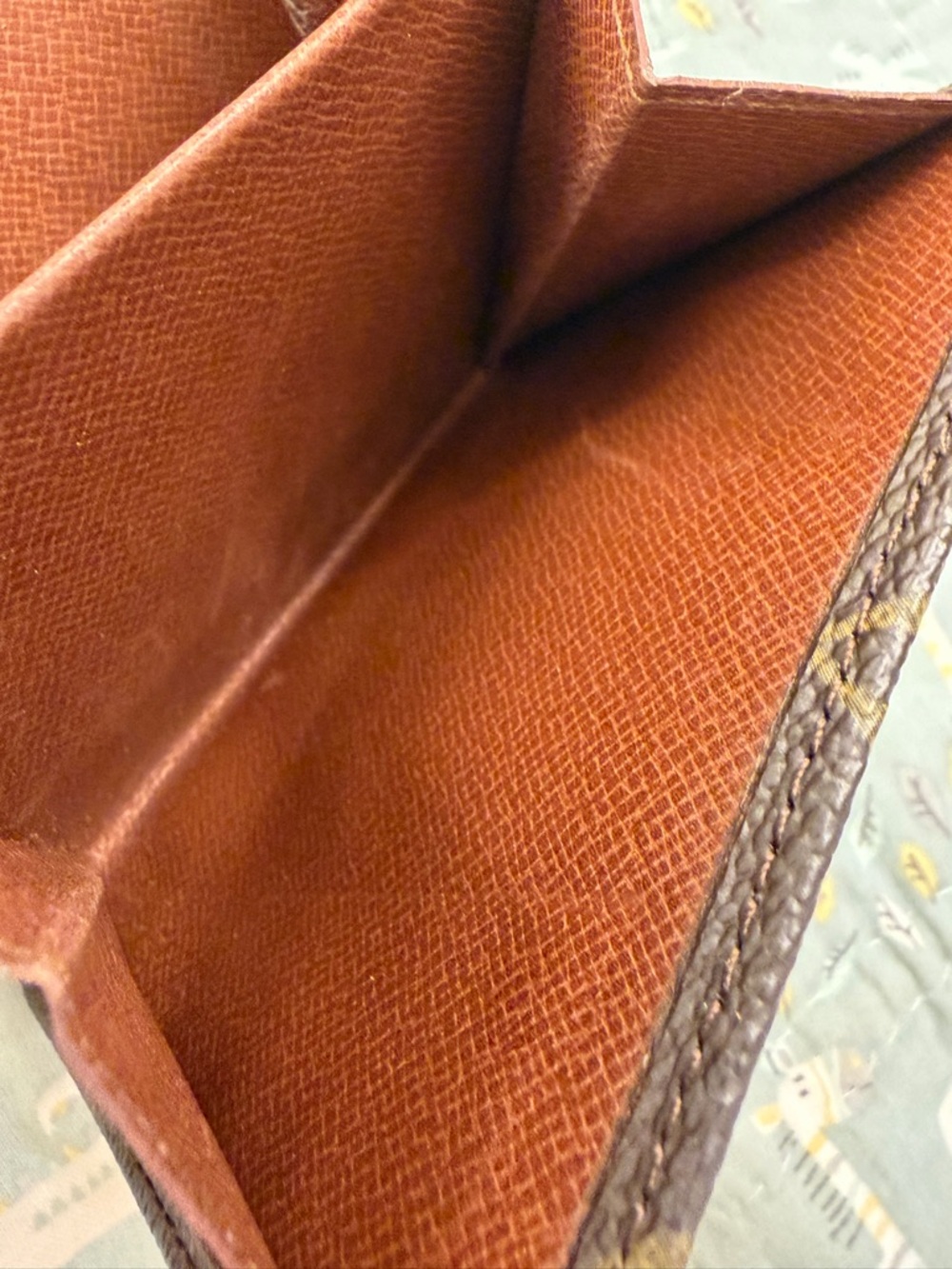 Louis Vuitton Vintage Compact Wallet (PRICE FIRM) - Picture 9 of 14